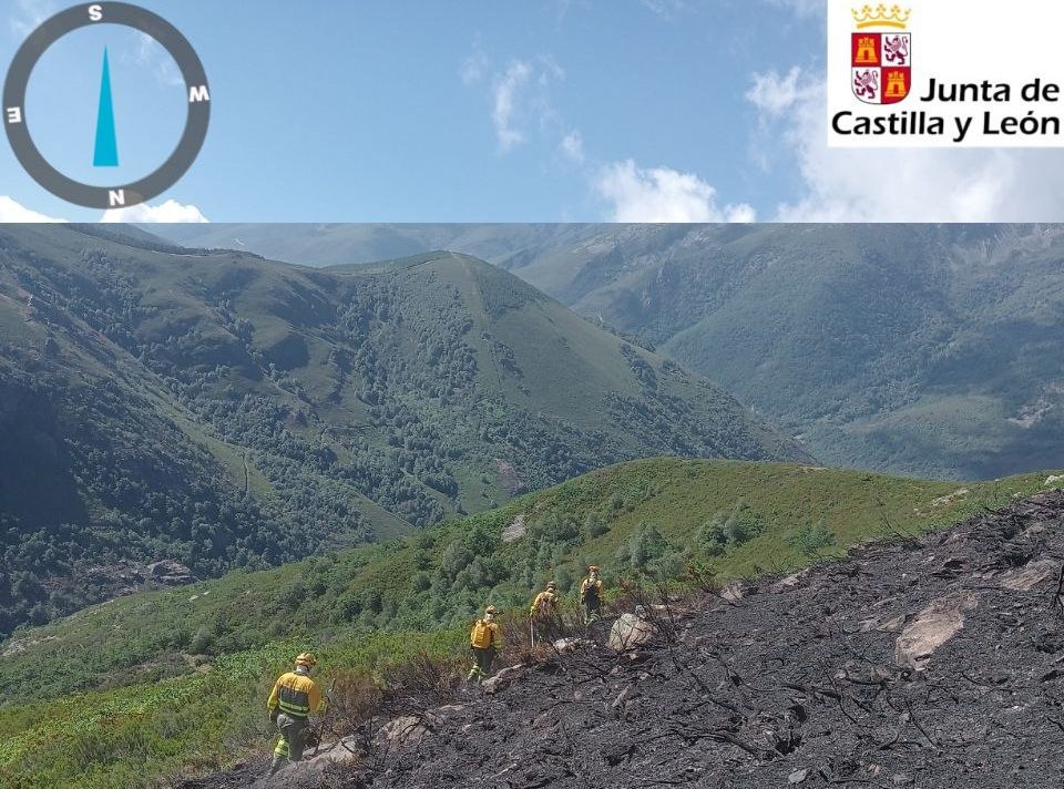 Imagen de un incendio forestal en el Bierzo, que este junio registró fuegos importantes en Cobrana, Vega de Valcarce y Sotelo, entre otros
