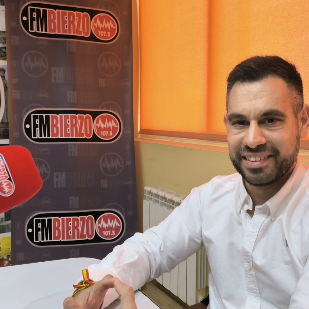 Jorge Blanco es el portavoz del grupo popular en el ayuntamiento de Bembibre y nos habla de su gestión de oposición