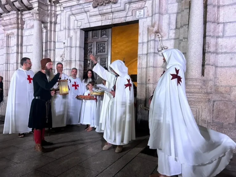 Un momento de los actos de la Noche Templaria de Ponferrada