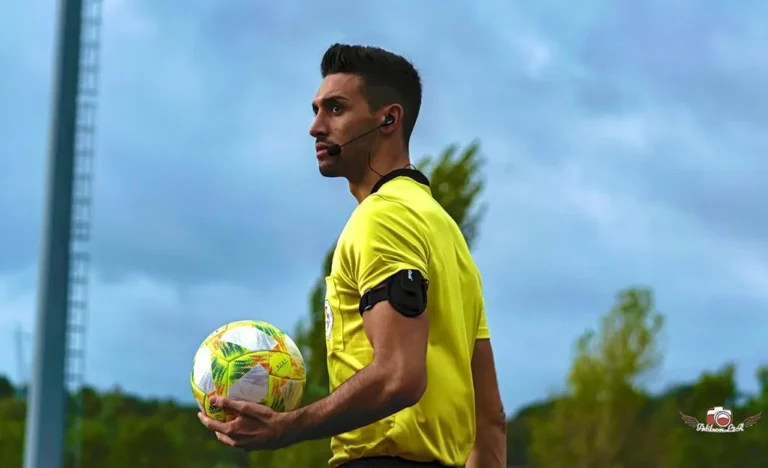 Omar Álvarez, árbitro ponferradino que asciende a Primera RFEF